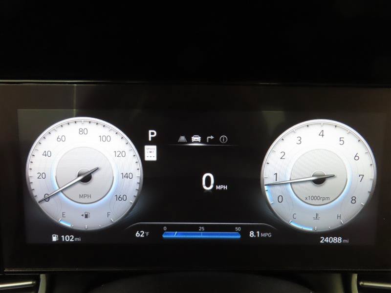 Used 2025 Hyundai Elantra SEL FWD image 18