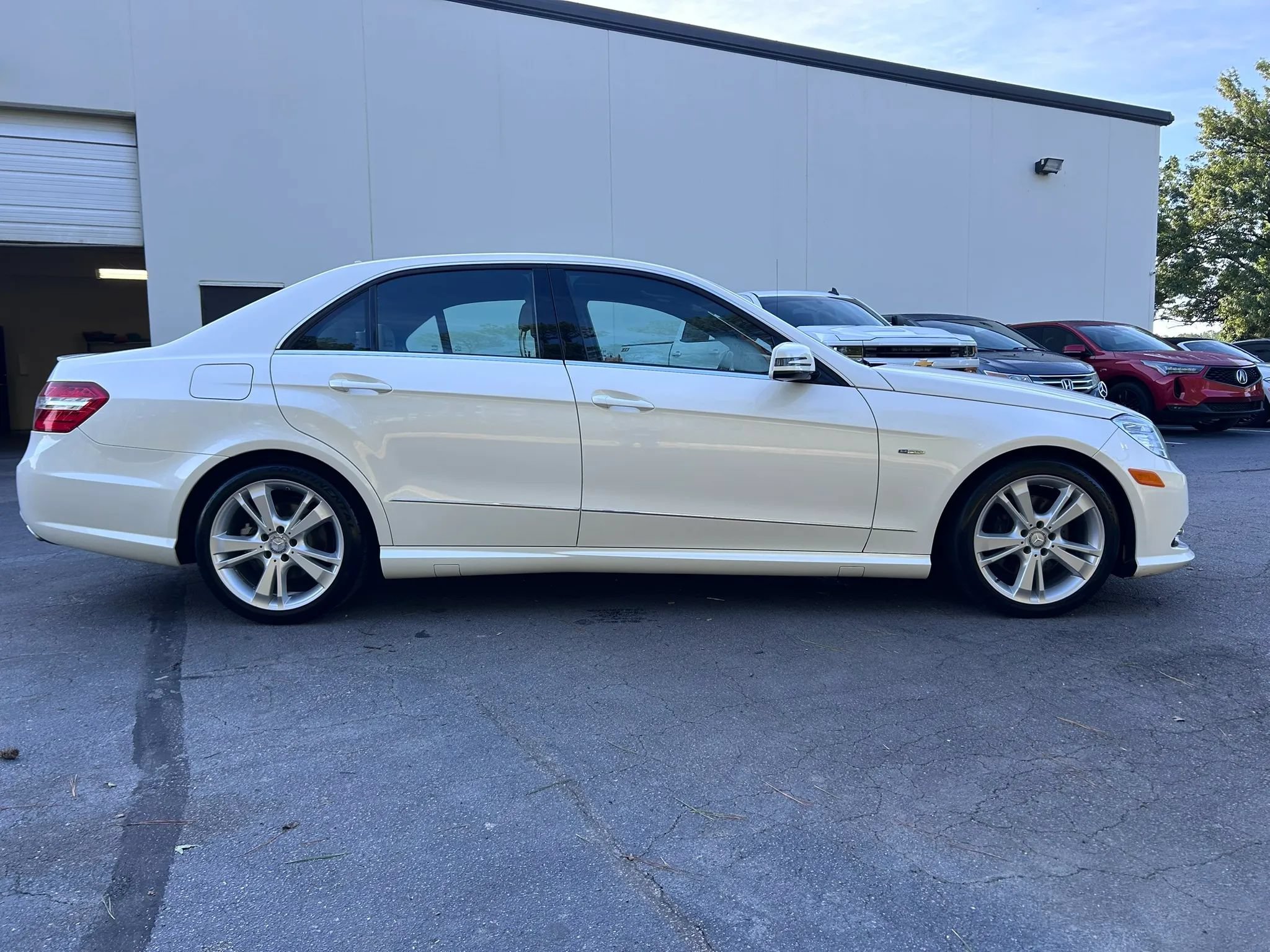 Used 2012 Mercedes-Benz E 350 Sedan image 3