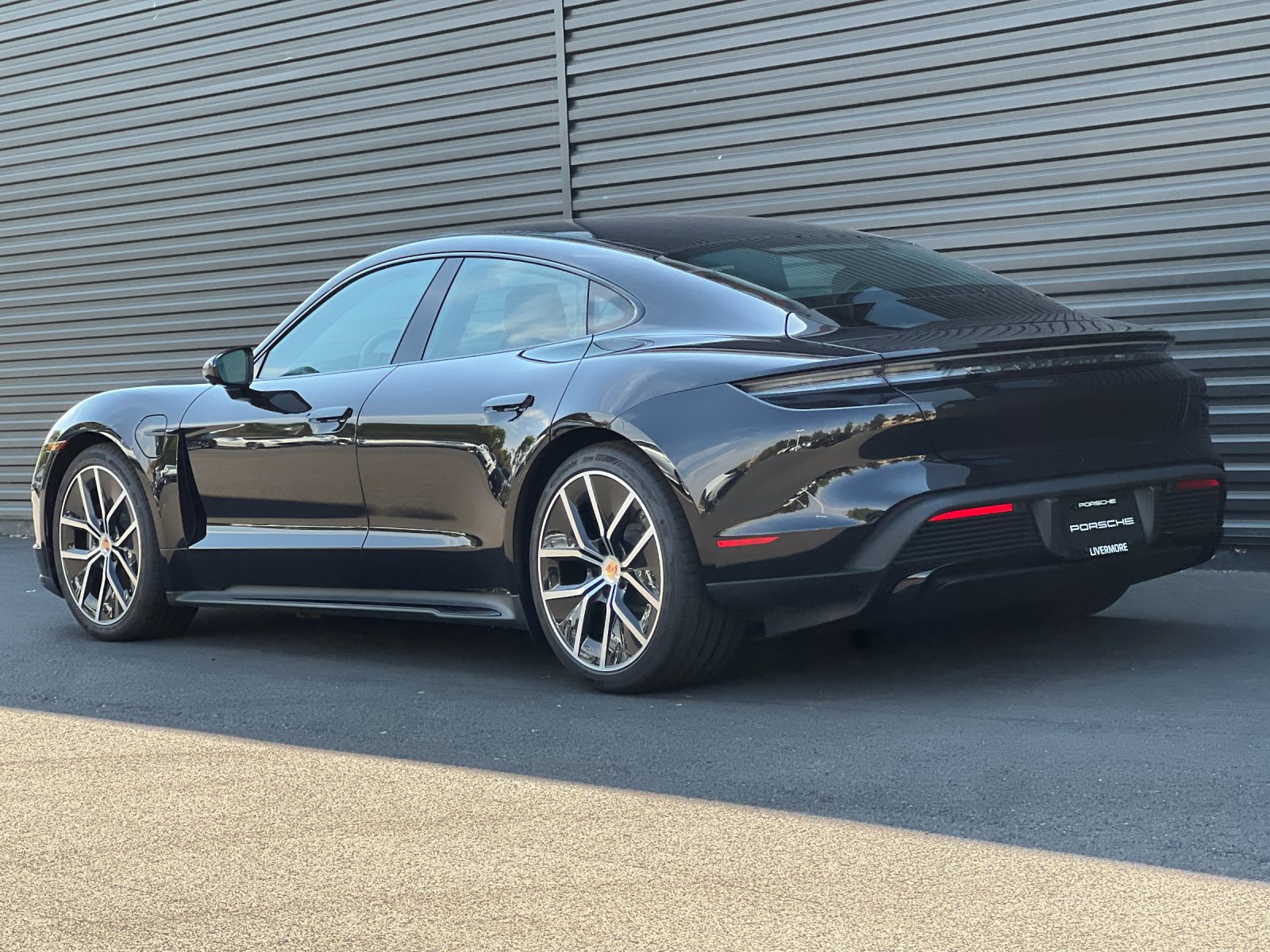 New 2026 Porsche Taycan AWD/4WD image 3