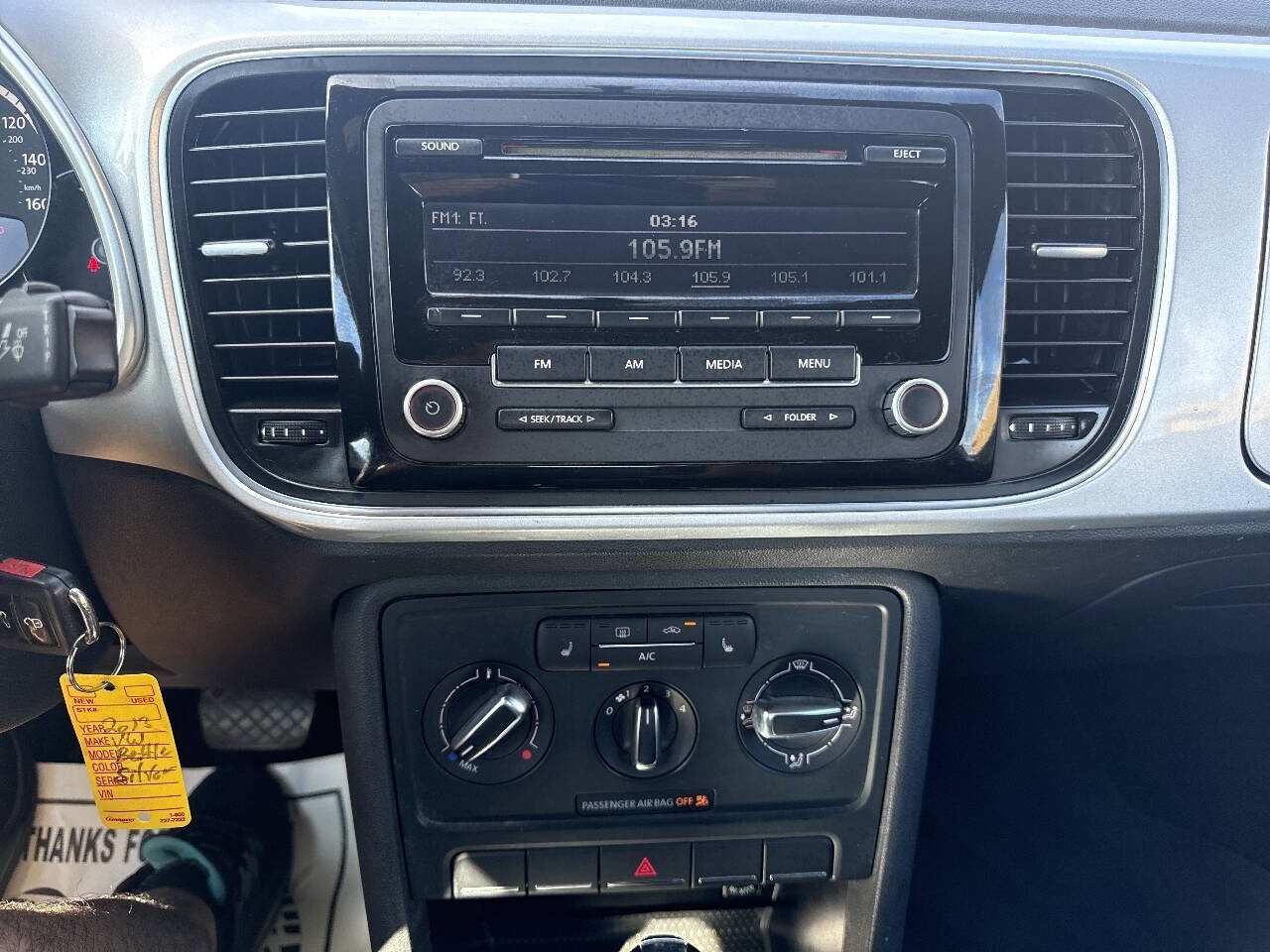 Used 2013 Volkswagen Beetle 2.5 image 34