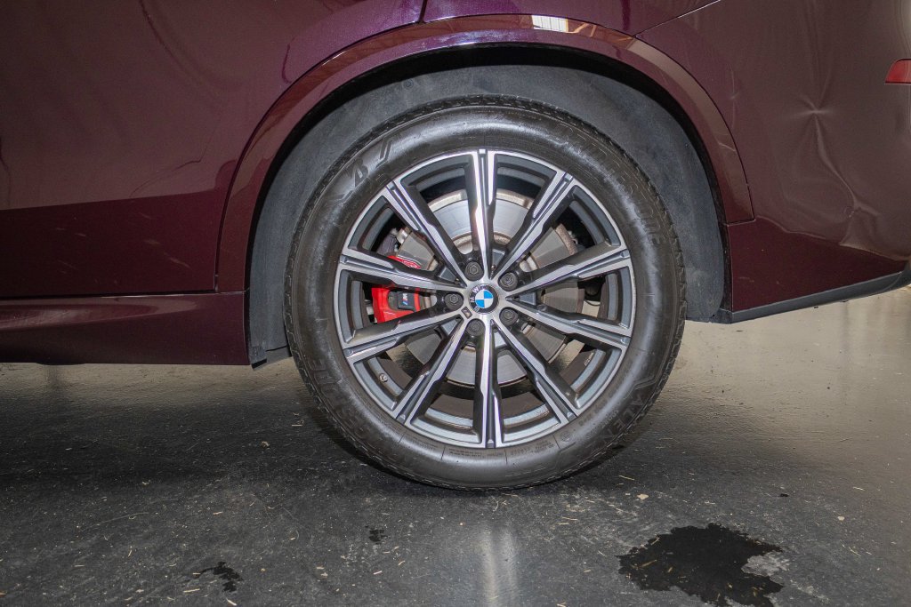 Used 2021 BMW X5 M50i w/ Executive Package AWD/4WD image 7