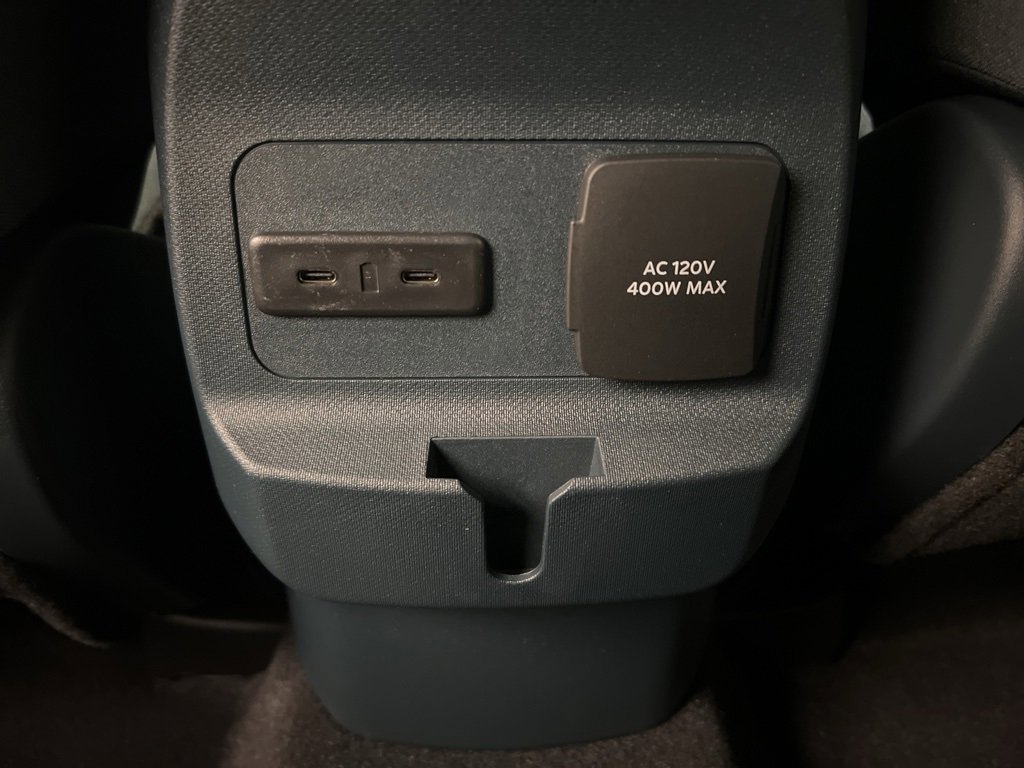 New 2025 Ford Maverick XLT w/ Equipment Group 301A image 31