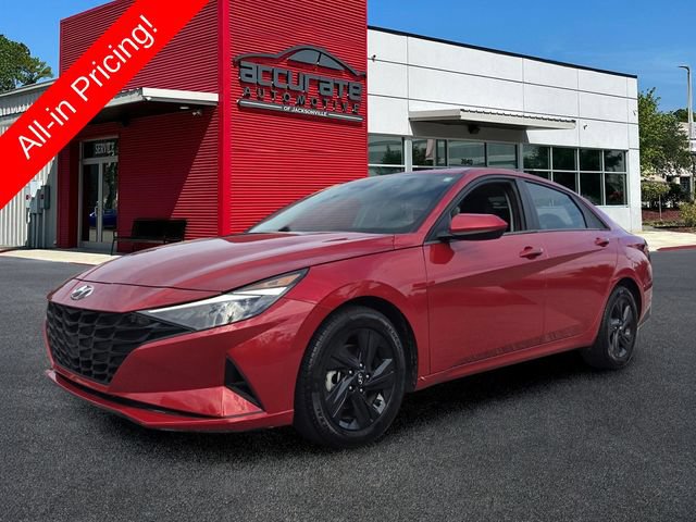 Used 2023 Hyundai Elantra SEL