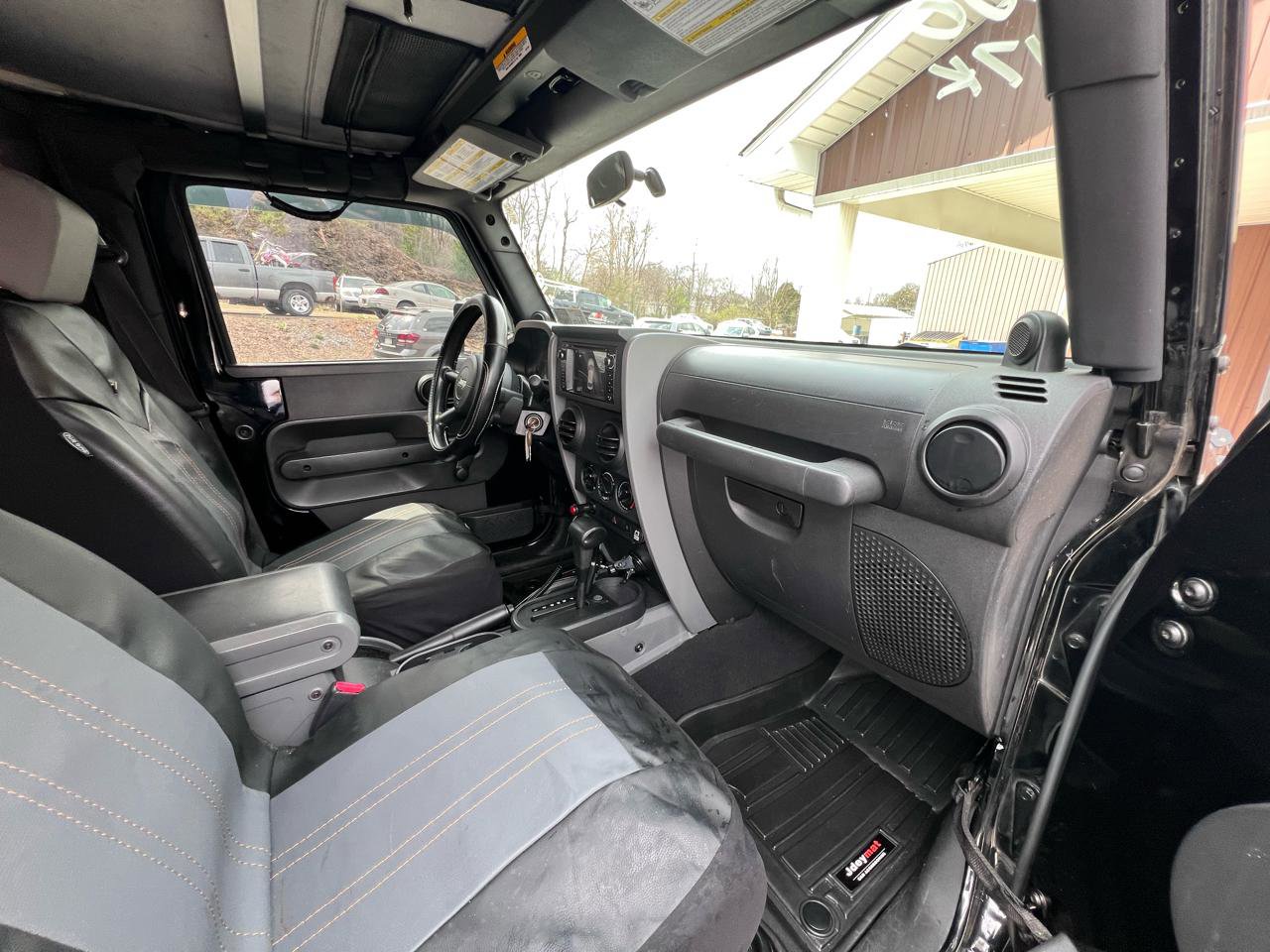 Used 2008 Jeep Wrangler X image 16