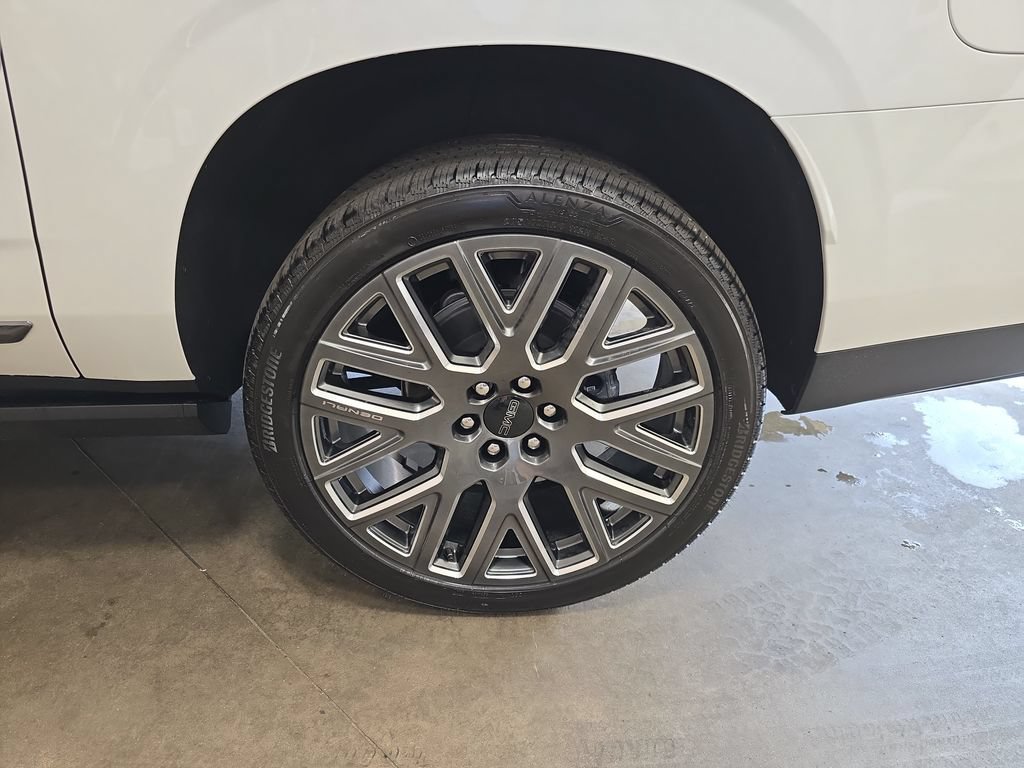 New 2026 GMC Yukon XL Denali Ultimate AWD/4WD image 38