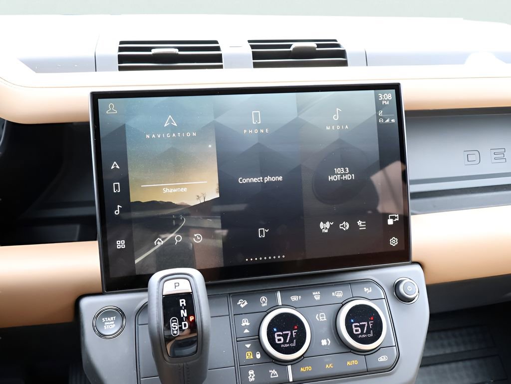 New 2026 Land Rover Defender 130 X-Dynamic SE AWD/4WD image 23