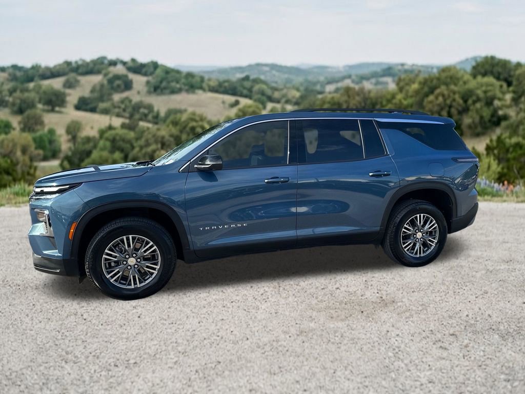 Used 2024 Chevrolet Traverse LT FWD image 4