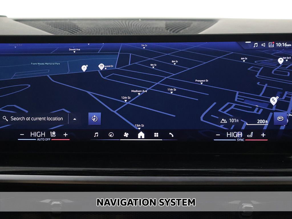 Used 2024 BMW X7 xDrive40i w/ M Sport Package image 3