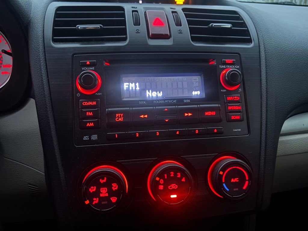 Used 2013 Subaru Impreza 2.0i Premium w/ Popular Pkg 2 image 7