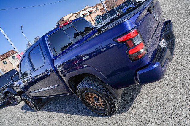 Used 2022 Nissan Frontier SV image 10