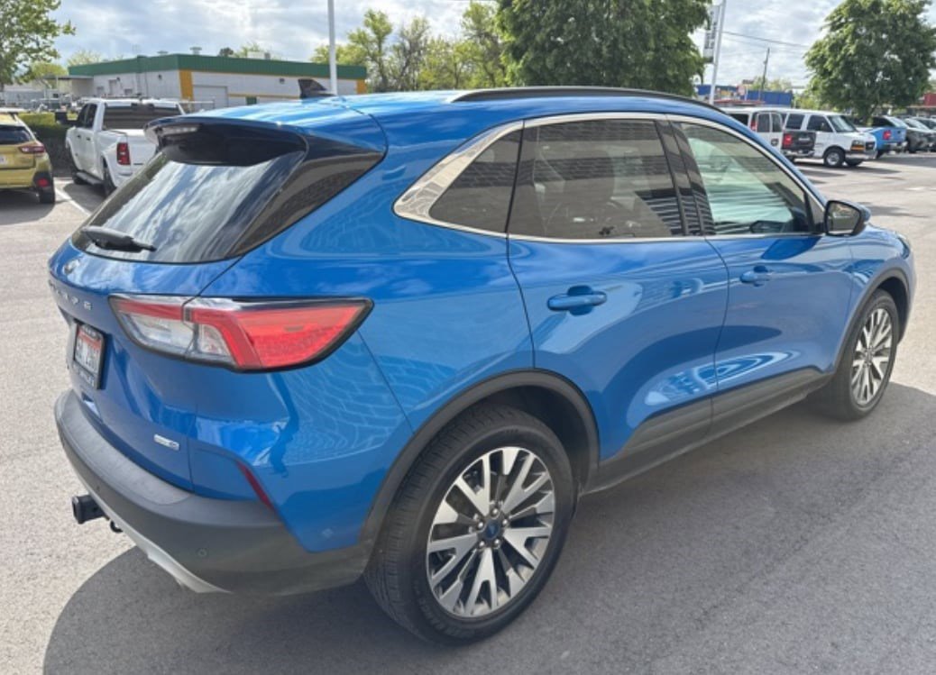 Used 2020 Ford Escape Titanium AWD/4WD image 27