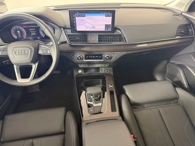 Used 2025 Audi Q5 2.0T Premium Plus w/ Premium Plus Package image 15