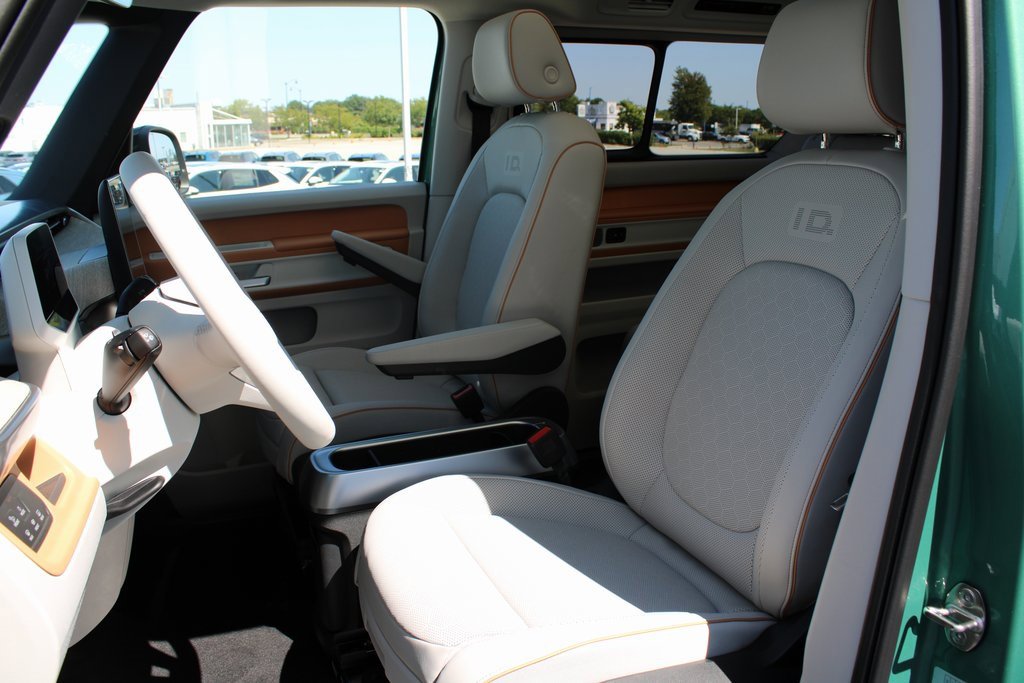 New 2025 Volkswagen ID. Buzz Pro S Plus image 7