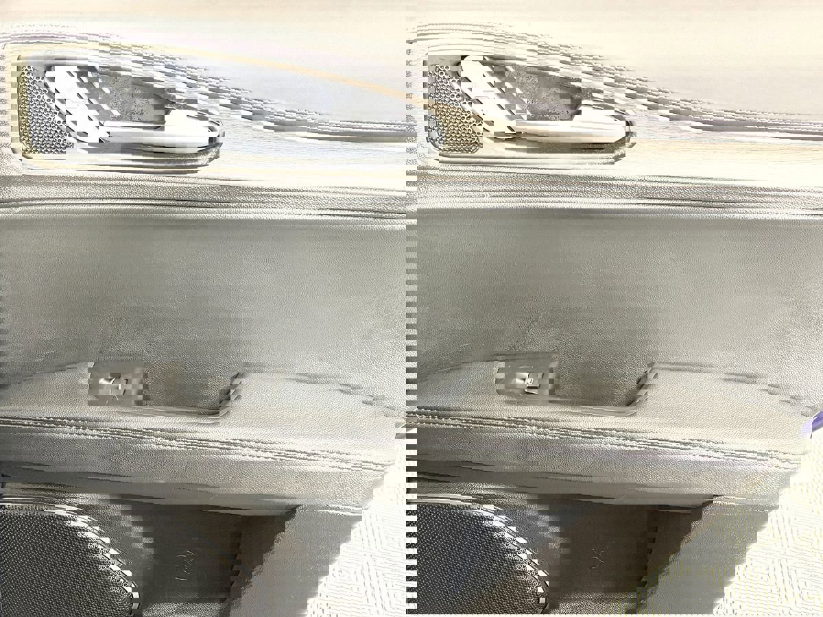 Used 2021 Alfa Romeo Stelvio Ti w/ Premium Package image 40