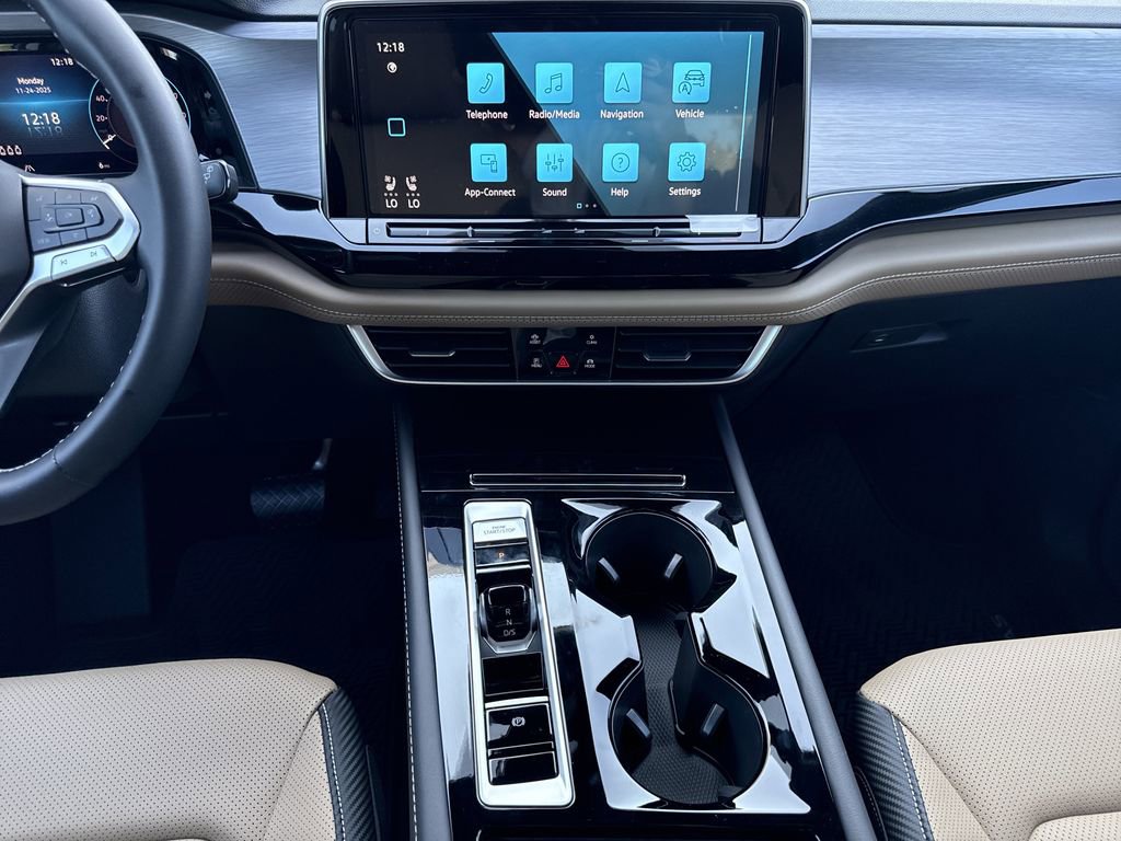 New 2026 Volkswagen Atlas Cross Sport SE image 15