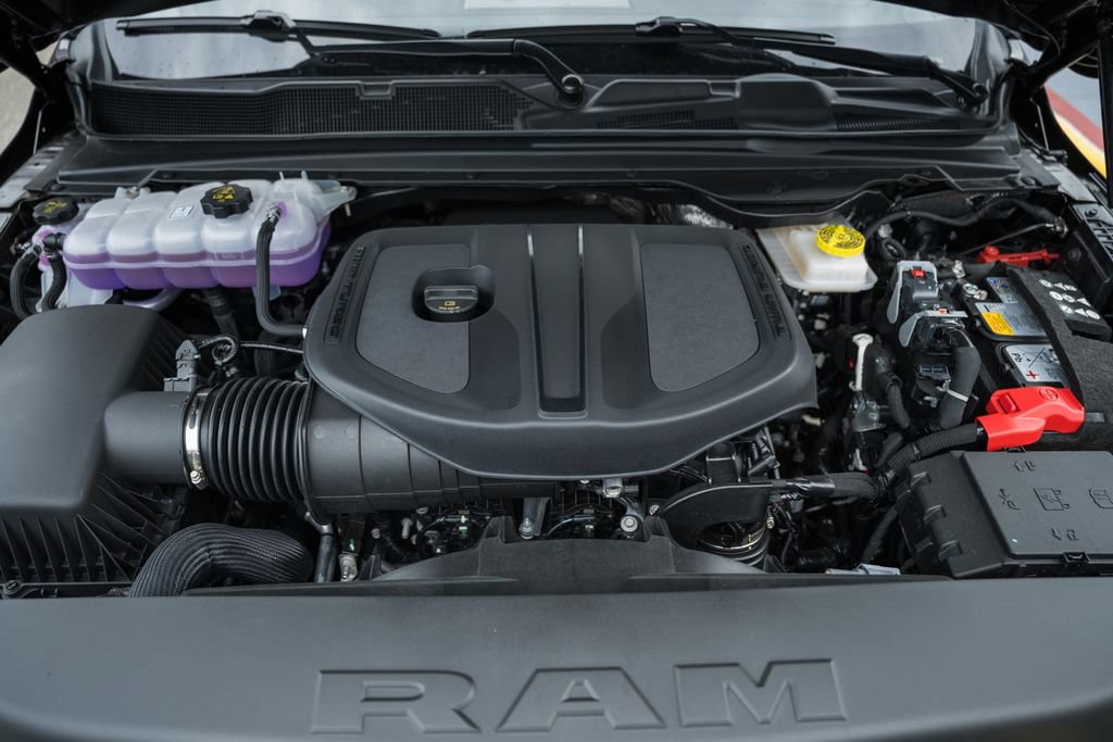 New 2026 RAM 1500 Laramie AWD/4WD image 22
