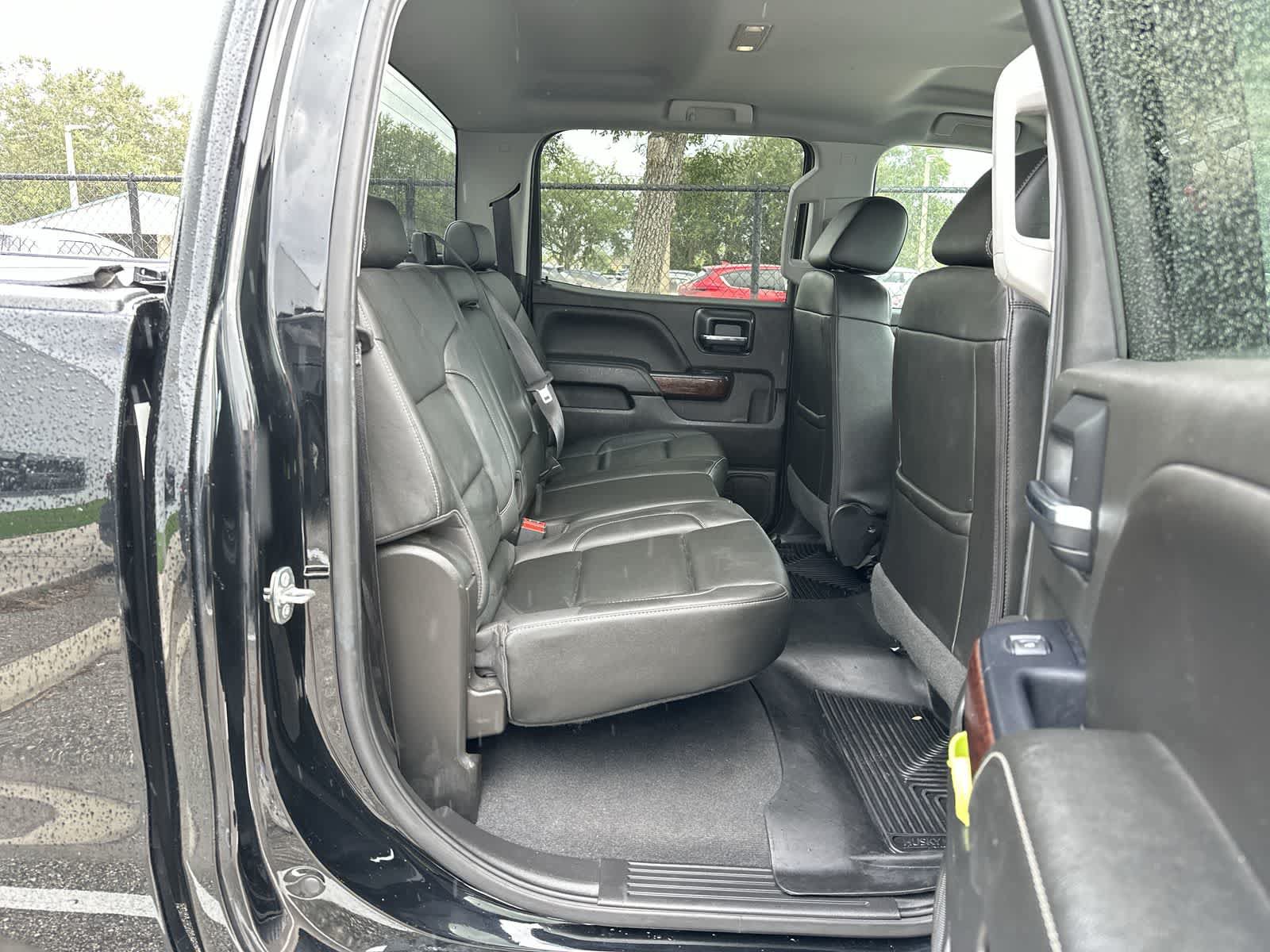 Used 2018 GMC Sierra 1500 SLT w/ SLT Premium Package RWD image 17