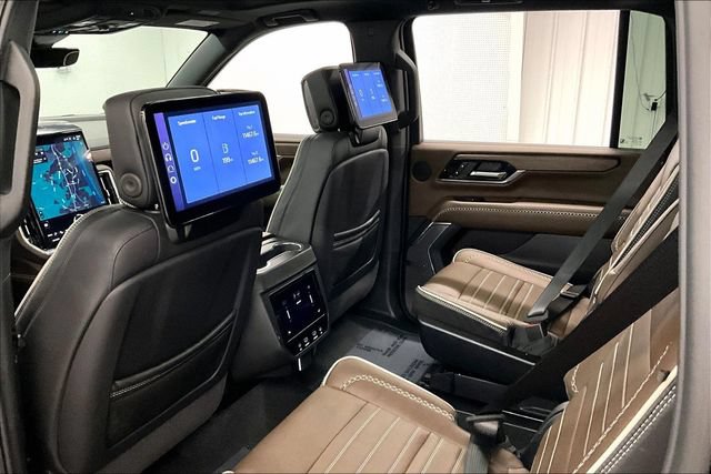 Used 2025 GMC Yukon XL Denali Ultimate AWD/4WD image 34