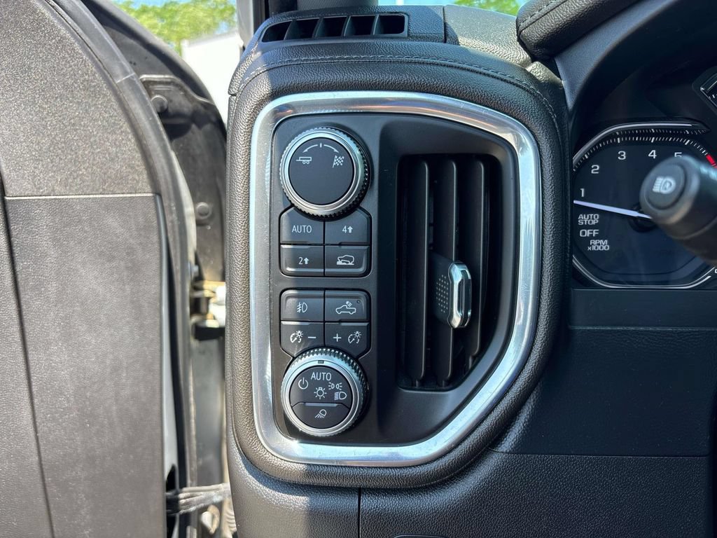 Used 2019 GMC Sierra 1500 SLT w/ SLT Premium Plus Package AWD/4WD image 23