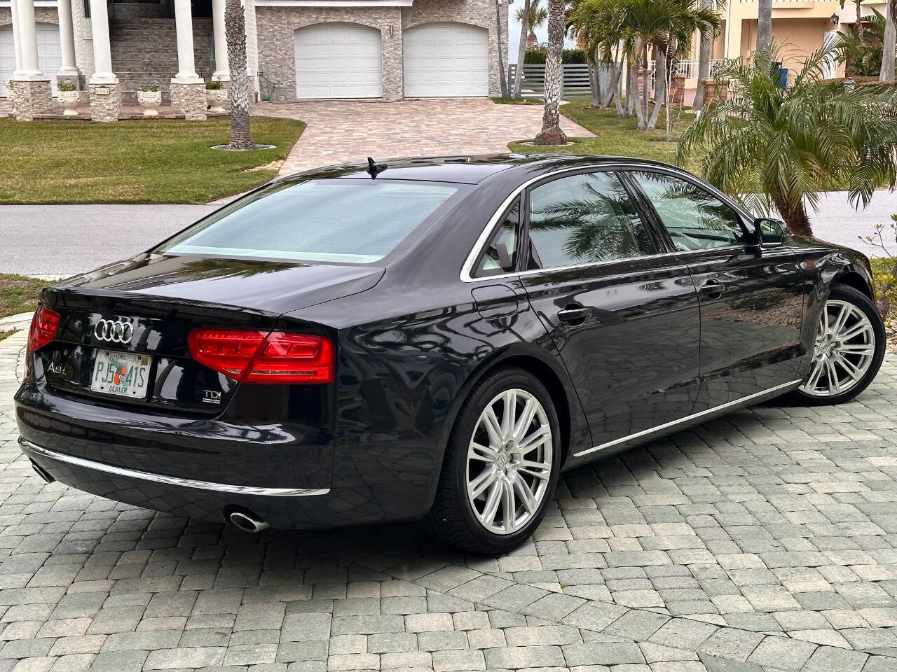 Used 2014 Audi A8 L TDI image 8