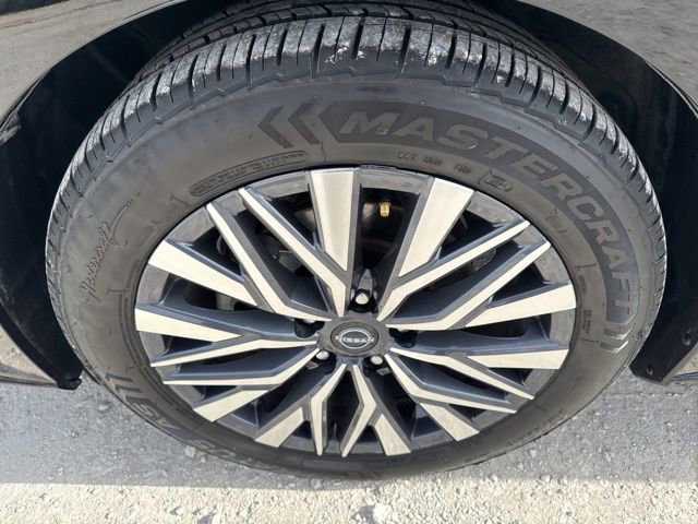 Used 2024 Nissan Altima 2.5 SV image 25