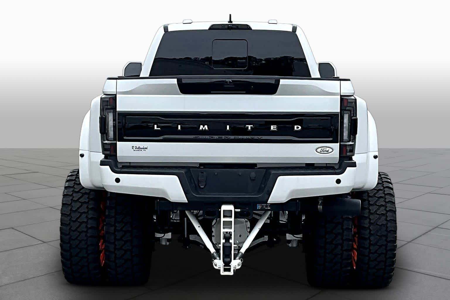 Used 2020 Ford F450 Limited w/ Snow Plow Prep Package image 5