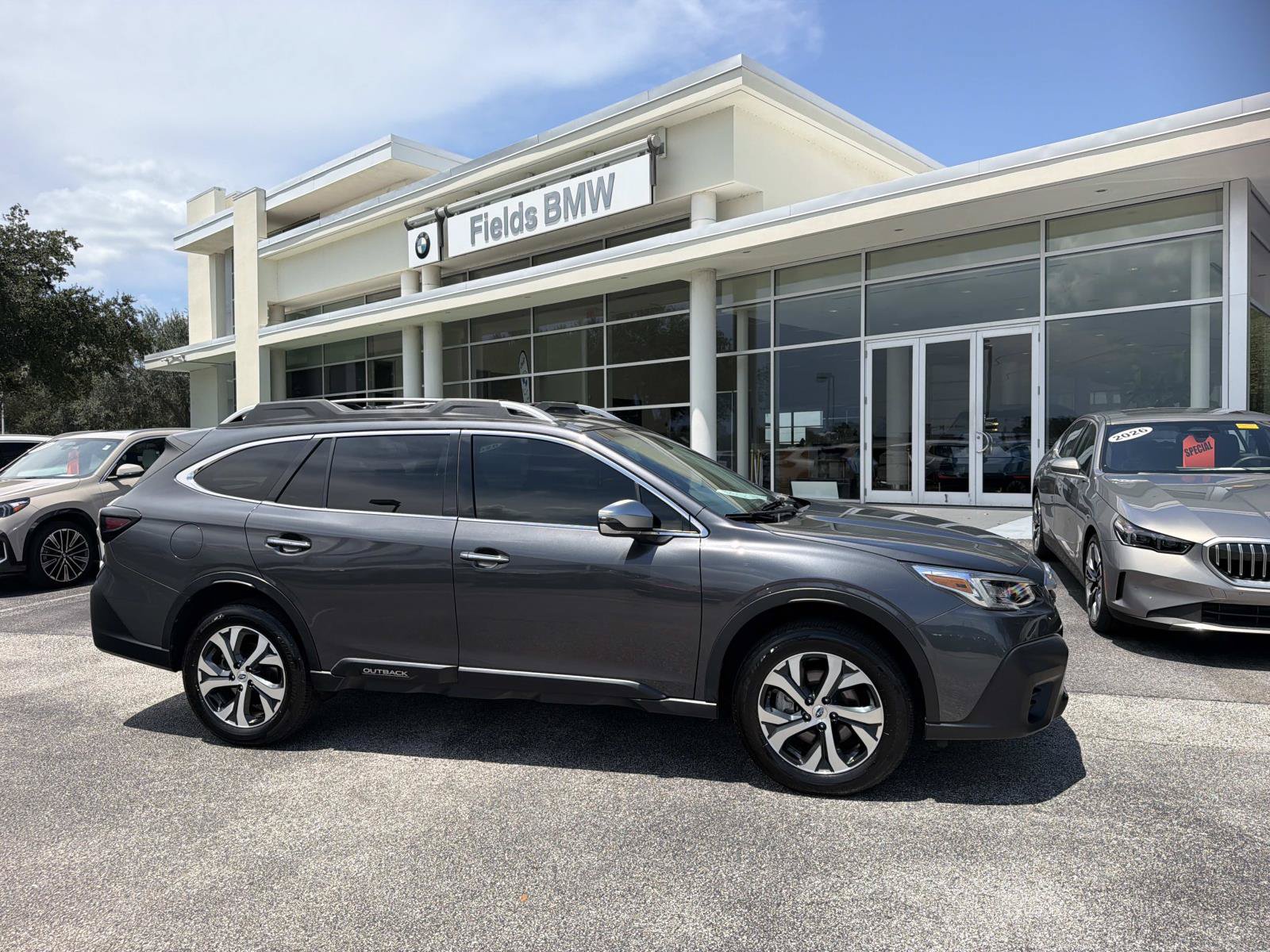 Used 2021 Subaru Outback Touring XT AWD/4WD image 1