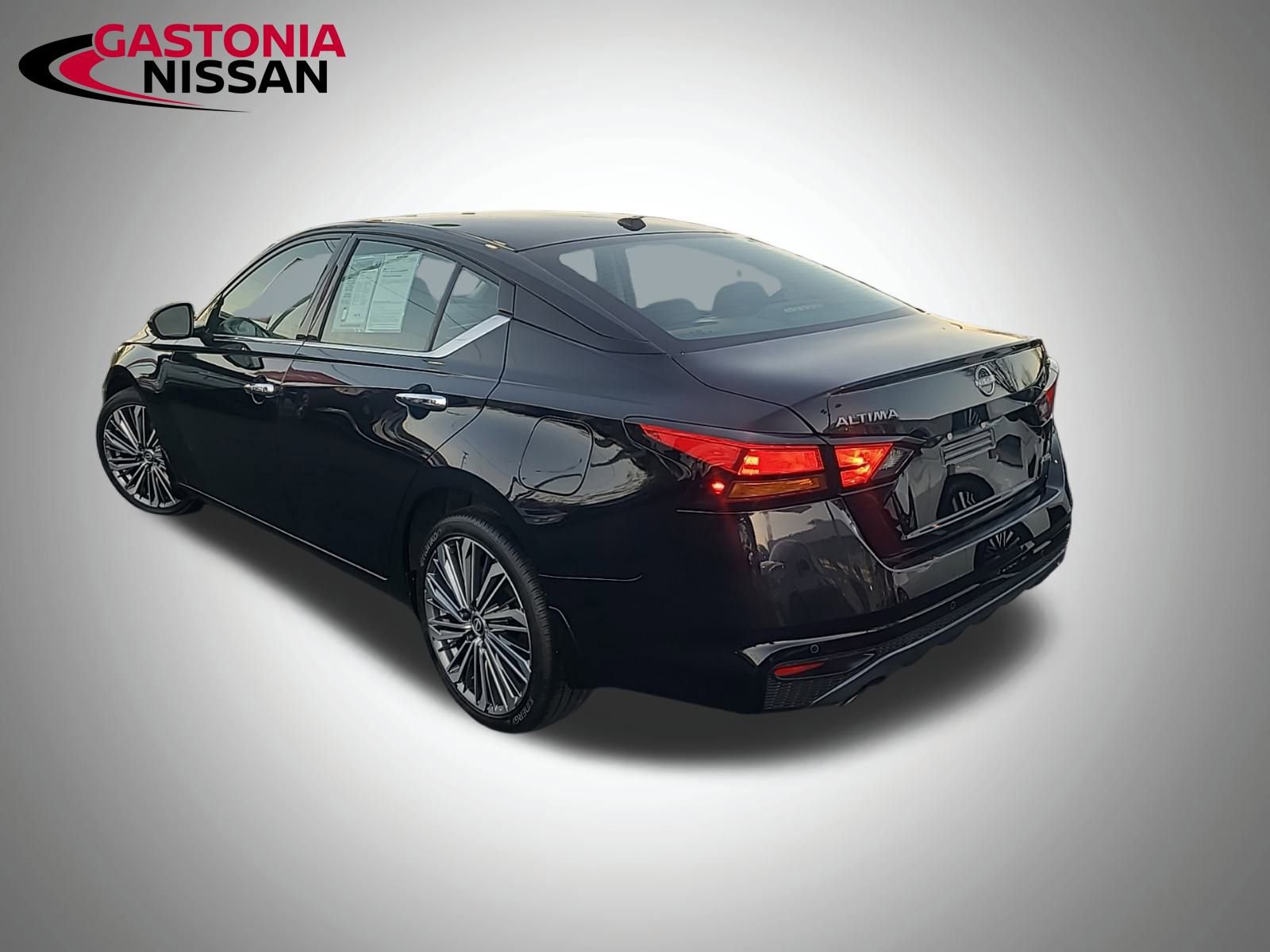 Used 2024 Nissan Altima 2.5 SL image 7