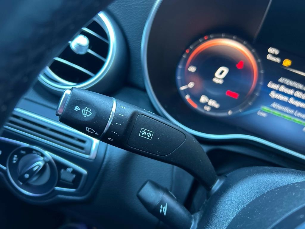 Used 2021 Mercedes-Benz C 300 4MATIC Sedan image 26