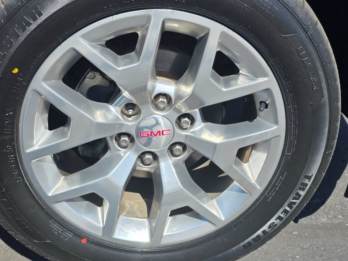 Used 2019 GMC Yukon SLE w/ SLE Value Package AWD/4WD image 9