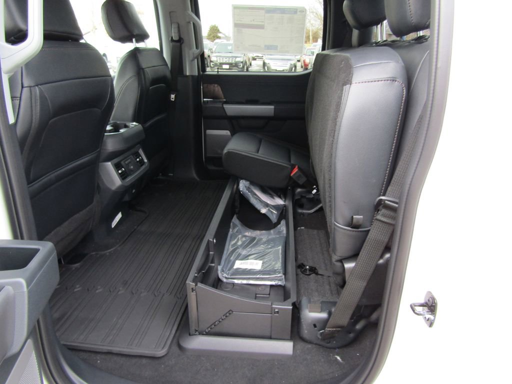 New 2026 Ford F250 Lariat w/ Lariat Premium Package image 33