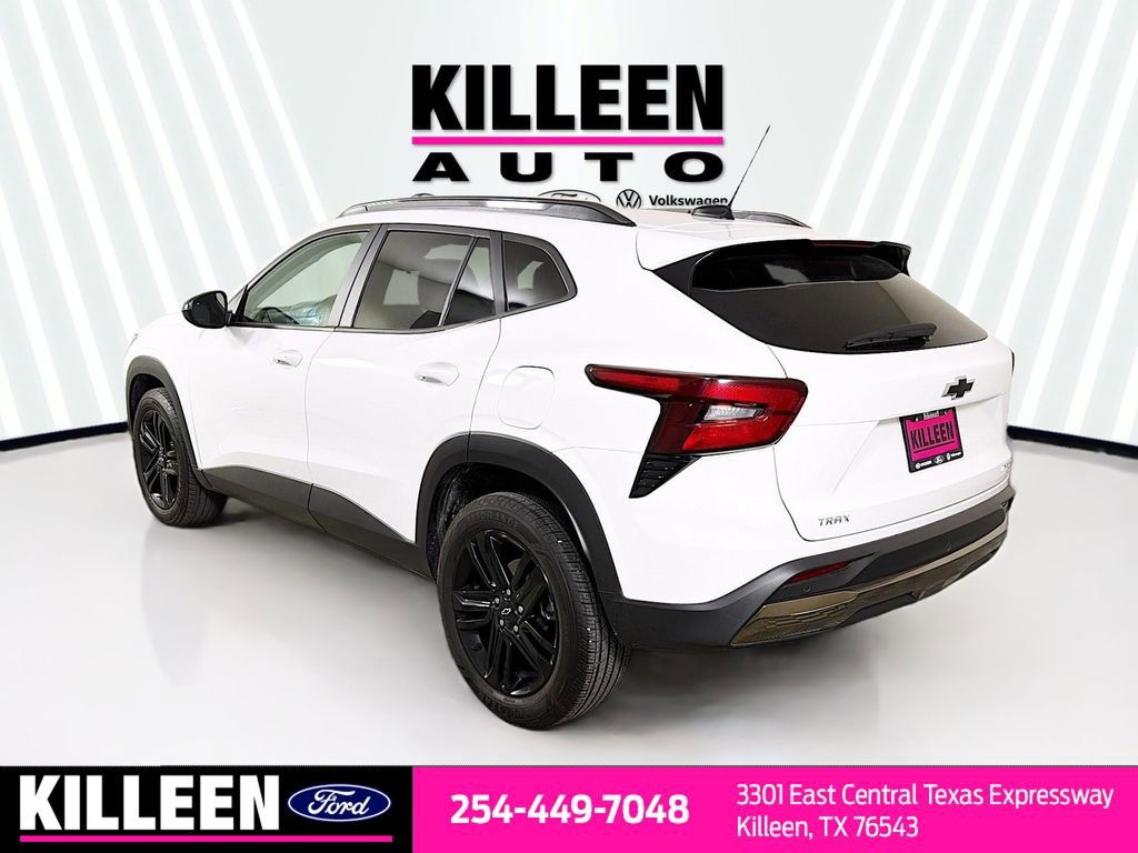 Used 2025 Chevrolet Trax ACTIV w/ Driver Confidence Package image 6