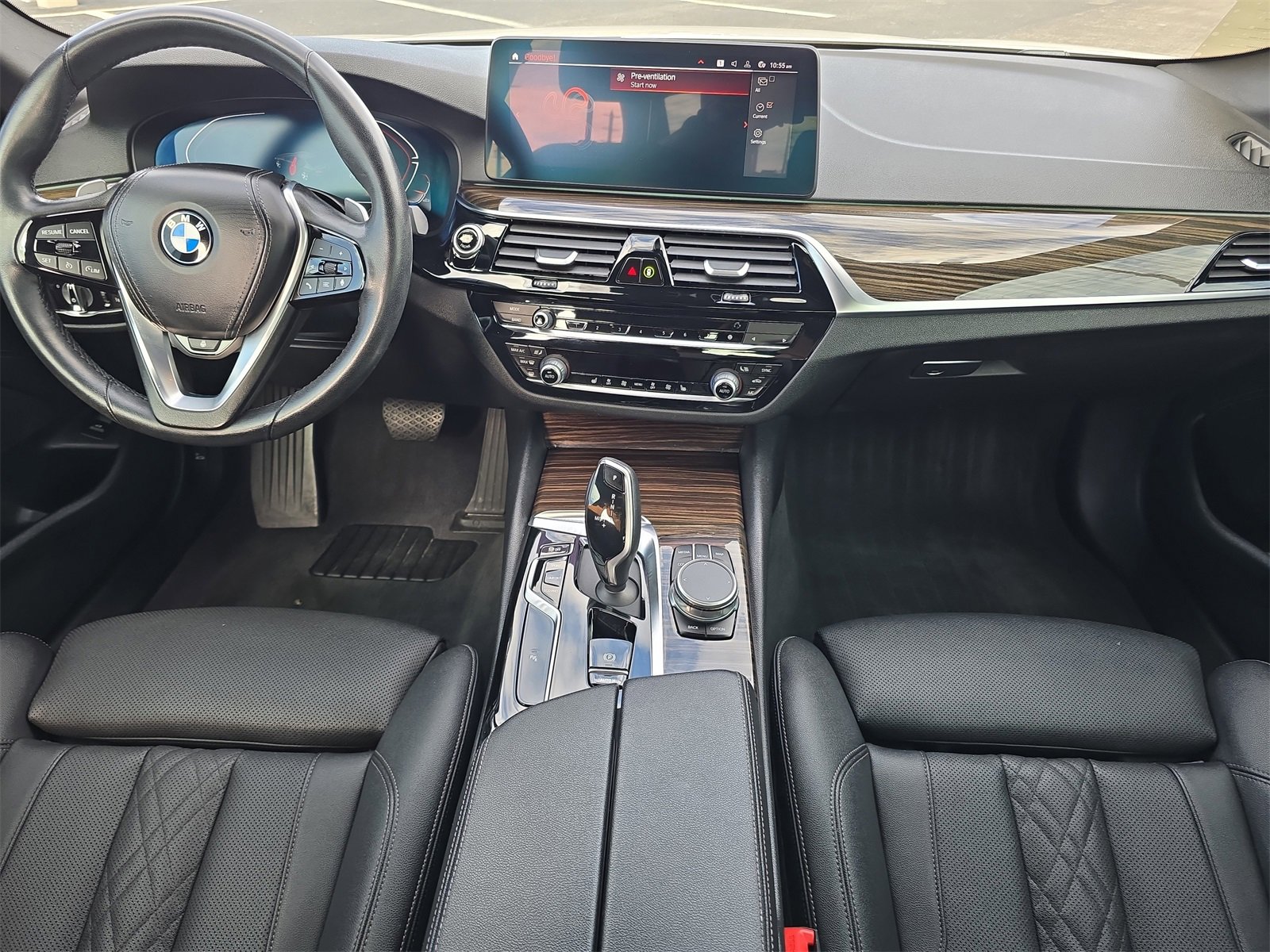 Used 2022 BMW 540i xDrive w/ Convenience Package image 9