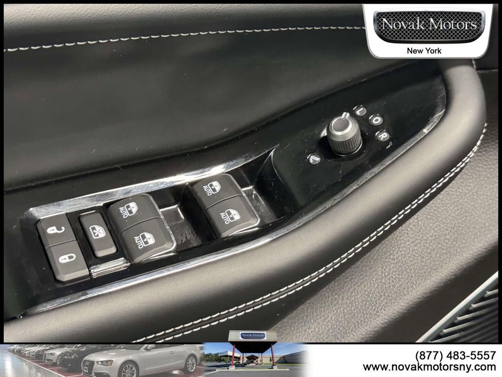 Used 2021 Jeep Grand Cherokee L Overland image 14