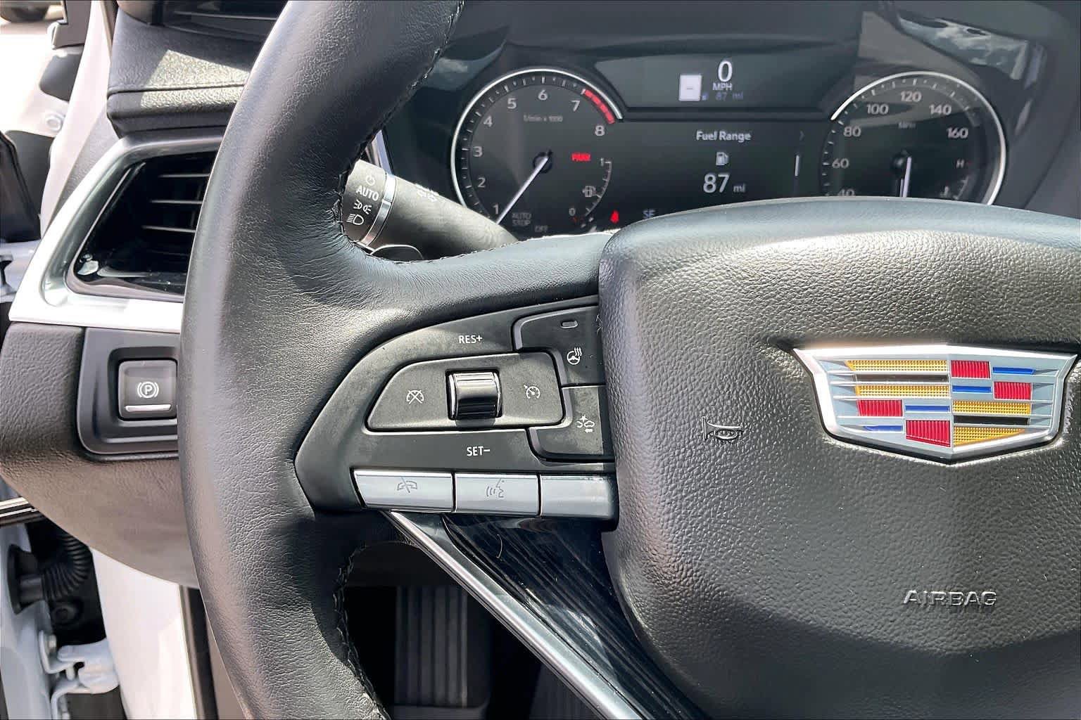 Used 2024 Cadillac XT6 Premium Luxury w/ LPO, Floor Liner Package FWD image 24