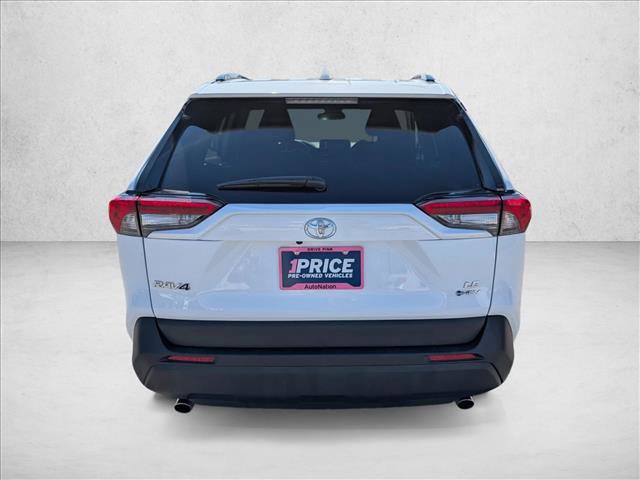 Used 2025 Toyota RAV4 LE image 7