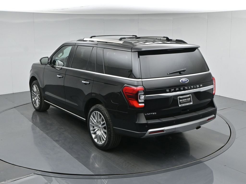 Used 2024 Ford Expedition Limited image 44