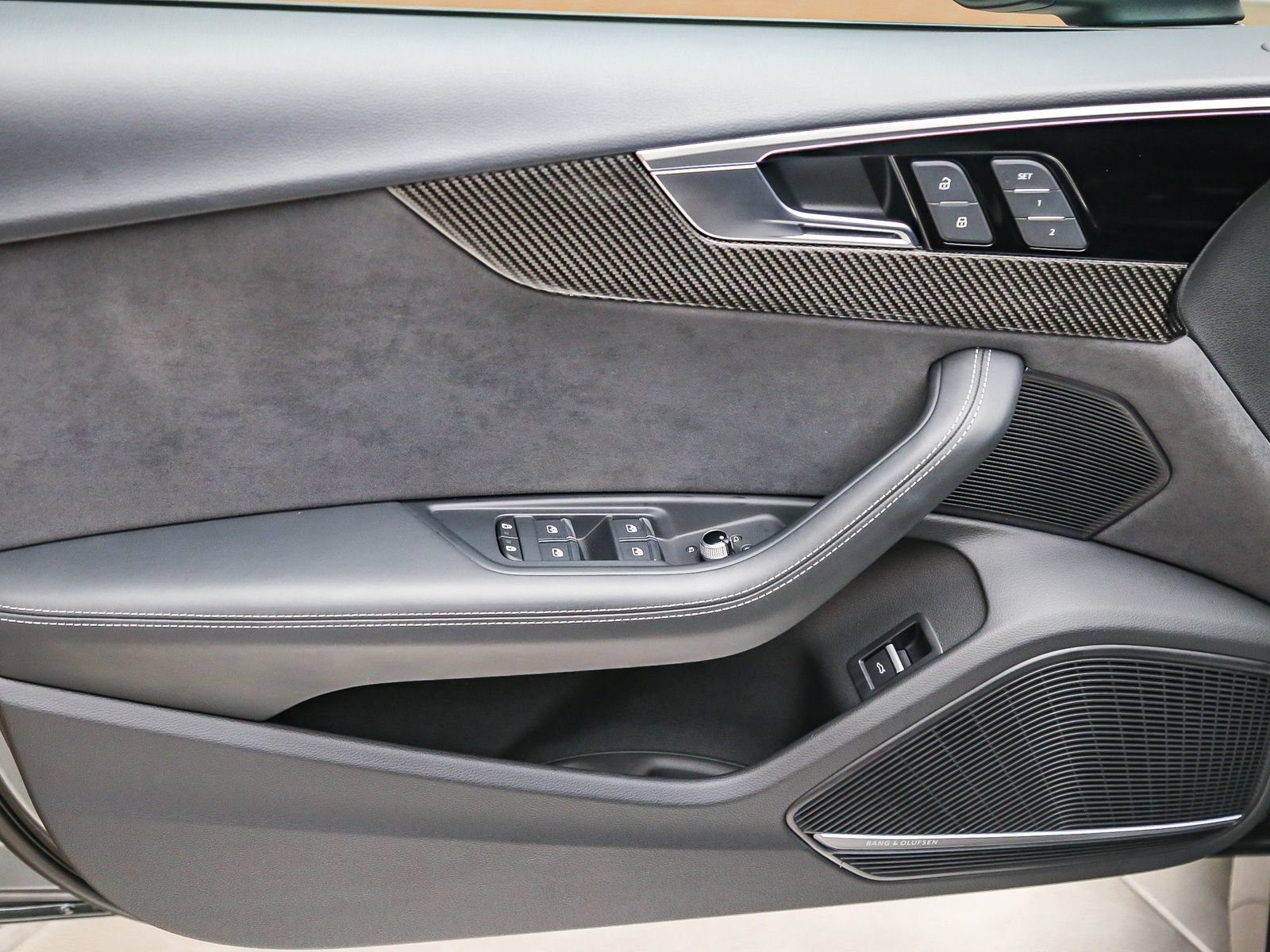 Certified 2025 Audi RS 5 Sportback AWD/4WD image 32