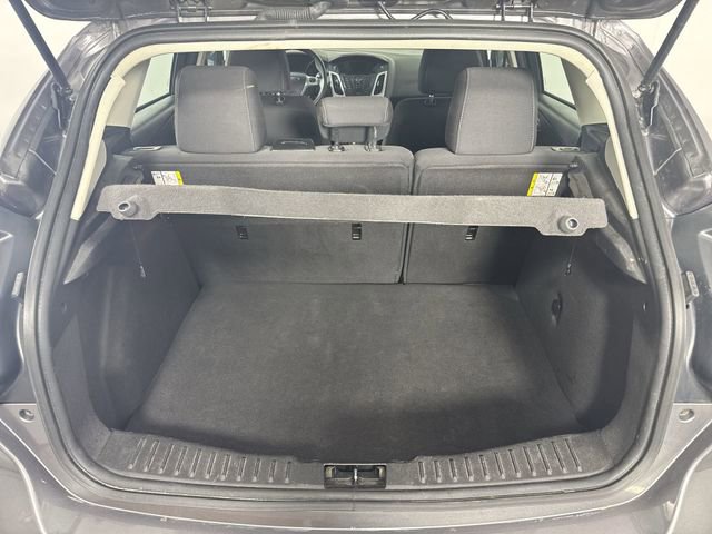 Used 2014 Ford Focus SE FWD image 31