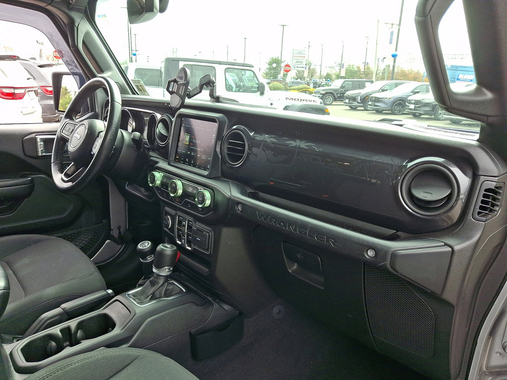 Used 2021 Jeep Wrangler Unlimited Sport image 11