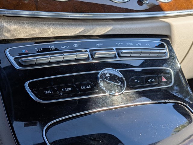 Used 2017 Mercedes-Benz E 300 image 7