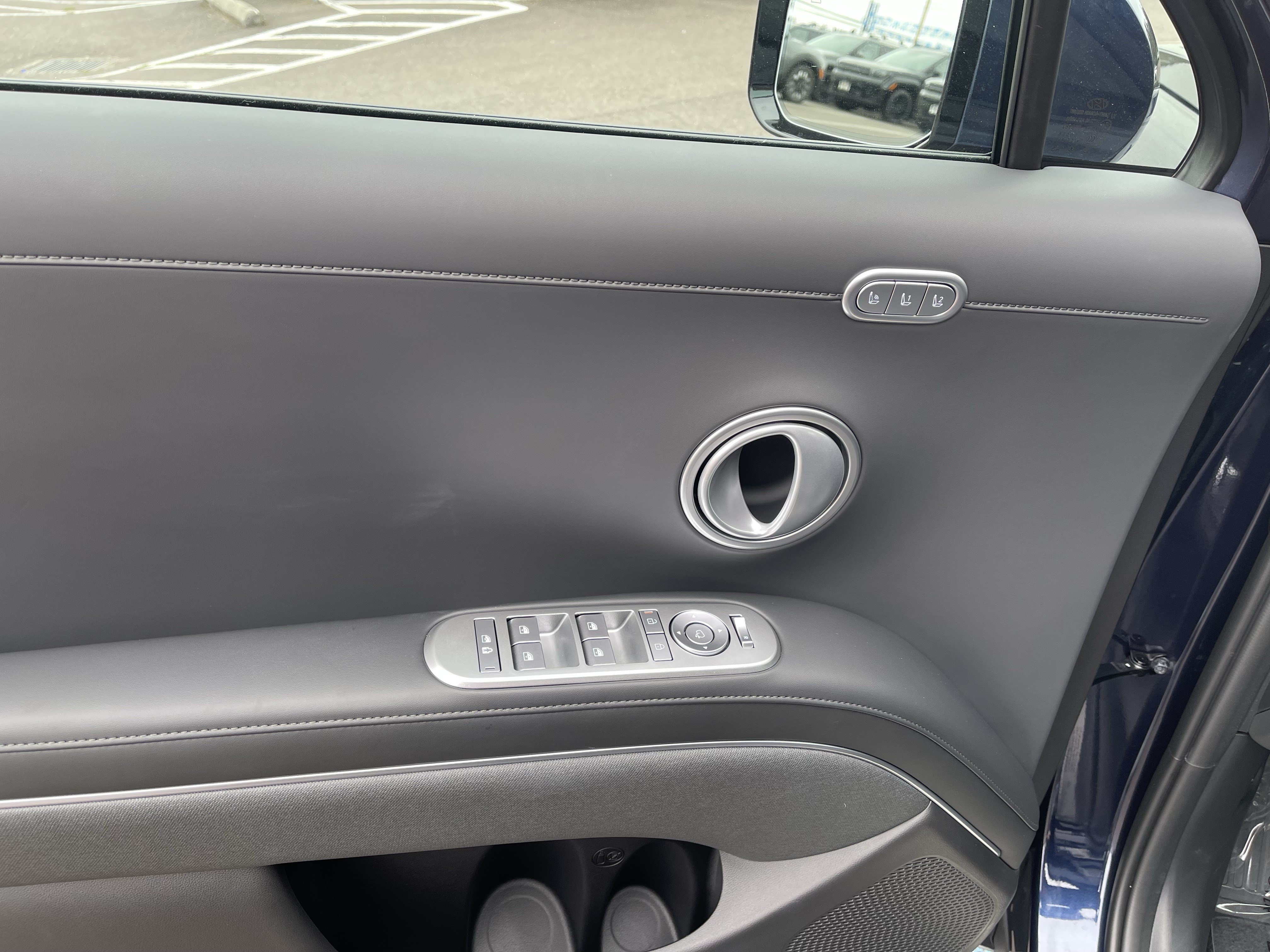 Certified 2026 Hyundai Palisade Calligraphy AWD/4WD image 18