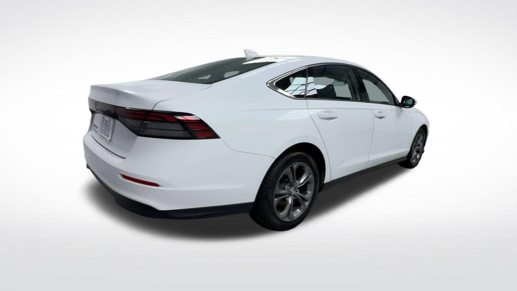 Used 2024 Honda Accord EX image 8