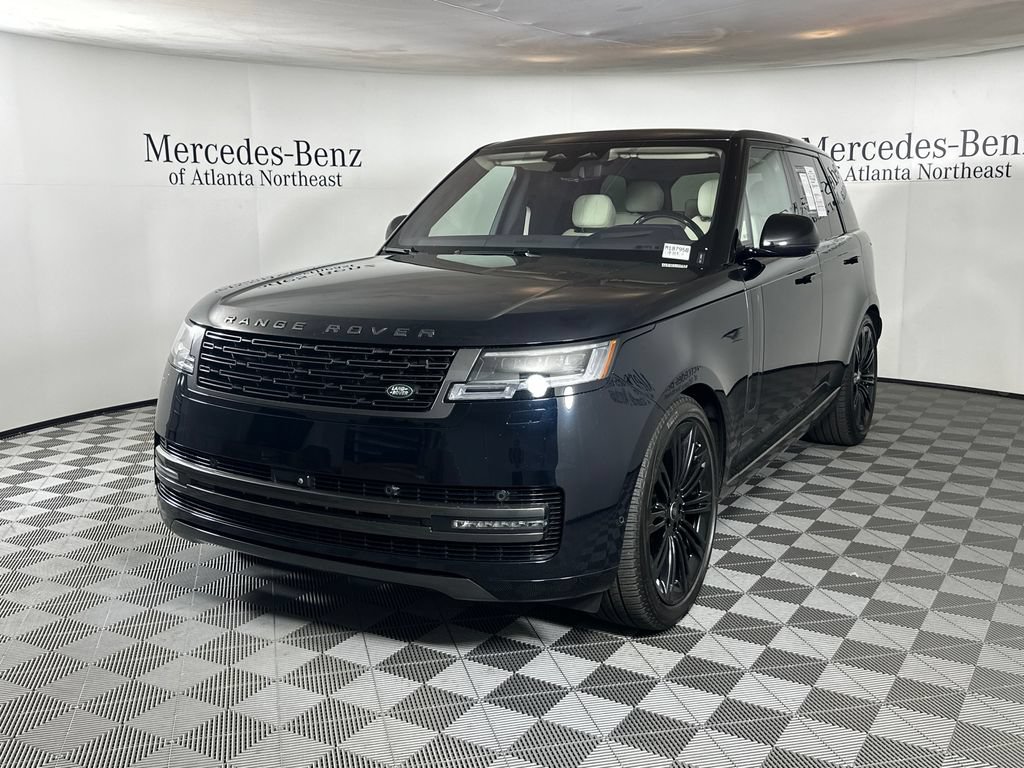Used 2023 Land Rover Range Rover SE AWD/4WD image 3