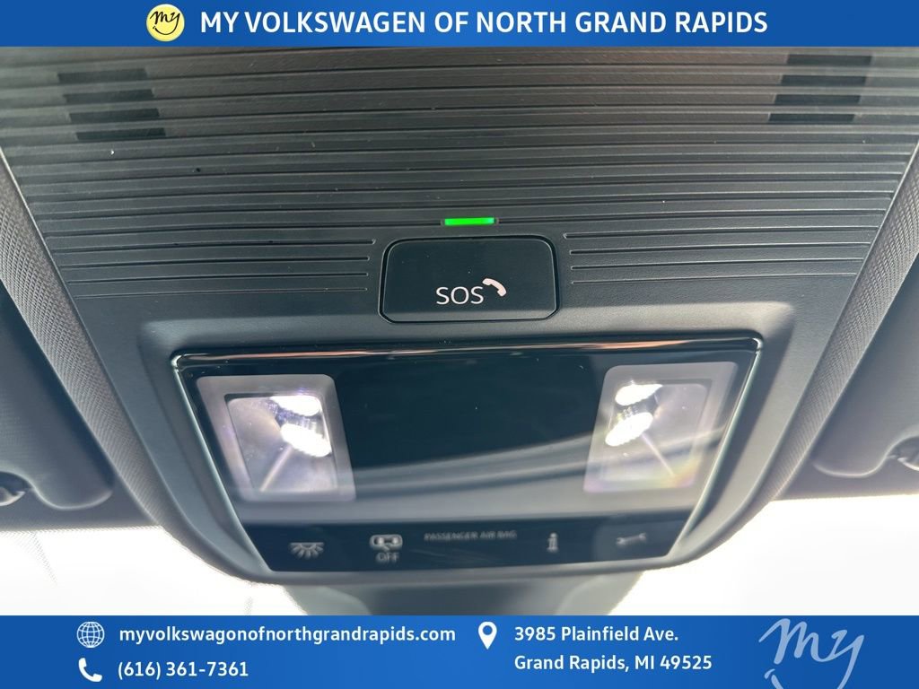 New 2025 Volkswagen ID.4 Pro image 26