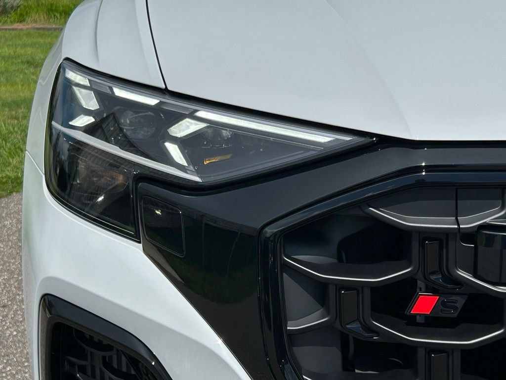 New 2026 Audi SQ8 Prestige AWD/4WD image 41