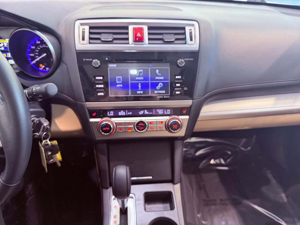 Used 2017 Subaru Outback 2.5i Premium AWD/4WD image 23