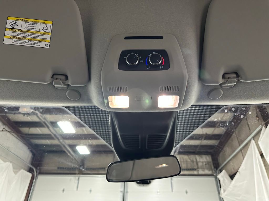 Used 2025 Ford Transit 350 XLT image 34