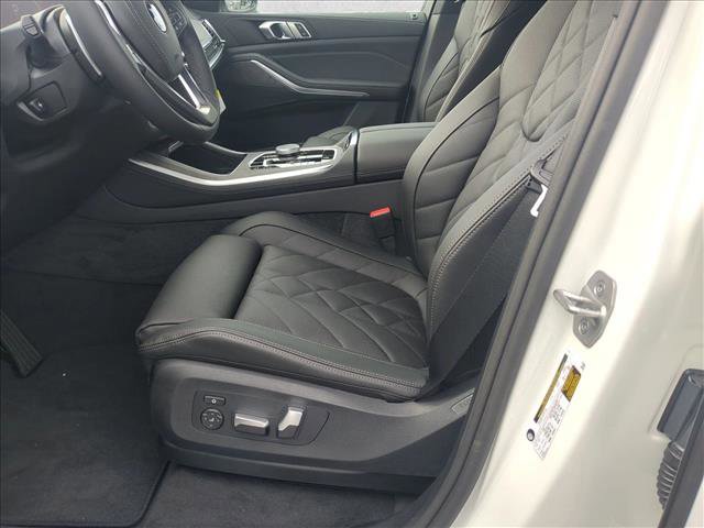 New 2026 BMW X5 sDrive40i image 4
