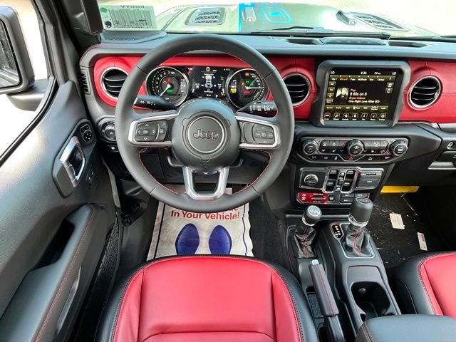 Used 2023 Jeep Wrangler Unlimited Rubicon 4xe image 26